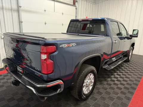 More photos of 2022 Chevrolet Silverado 2500HD LTZ at Oakley Auto World, MO