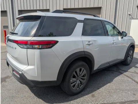 More photos of 2025 Nissan Pathfinder SV at Oakley Auto World, MO
