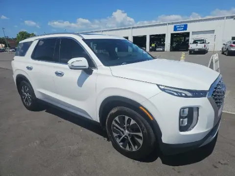 More photos of 2020 Hyundai Palisade SEL at Oakley Auto World, MO