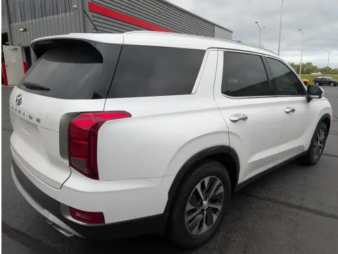 More photos of 2020 Hyundai Palisade SEL at Oakley Auto World, MO