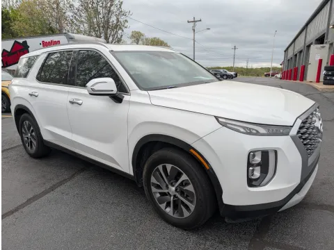 More photos of 2020 Hyundai Palisade SEL at Oakley Auto World, MO