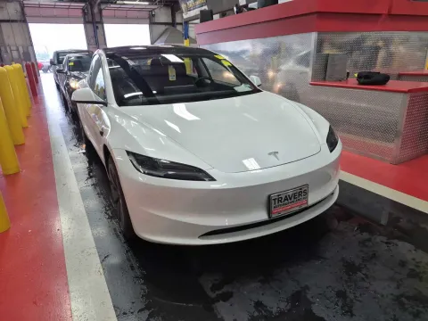 More photos of 2024 Tesla Model 3 at Oakley Auto World, MO