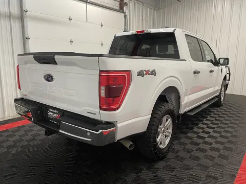 More photos of 2022 Ford F-150 XLT at Oakley Auto World, MO