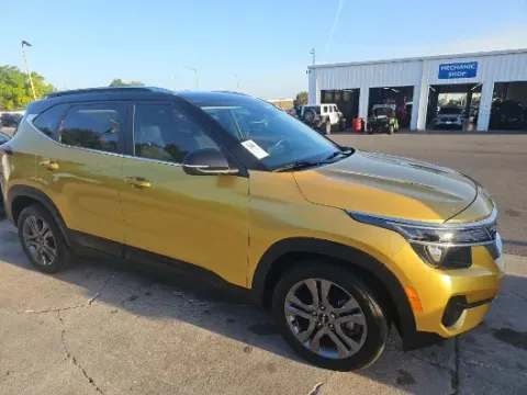 More photos of 2023 Kia Seltos S at Oakley Auto World, MO