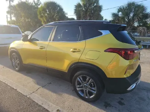 Photos of 2023 Kia Seltos S for sale in Branson West, MO at Oakley Auto World