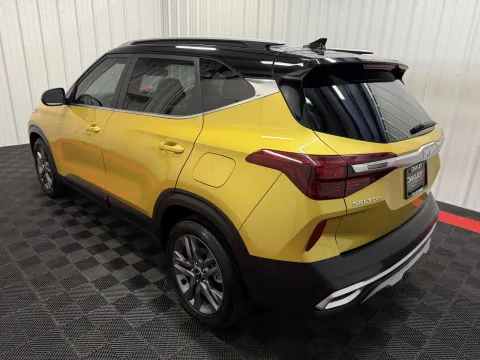 Photos of 2023 Kia Seltos S for sale in Branson West, MO at Oakley Auto World