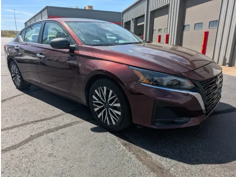More photos of 2025 Nissan Altima 2.5 SV at Oakley Auto World, MO
