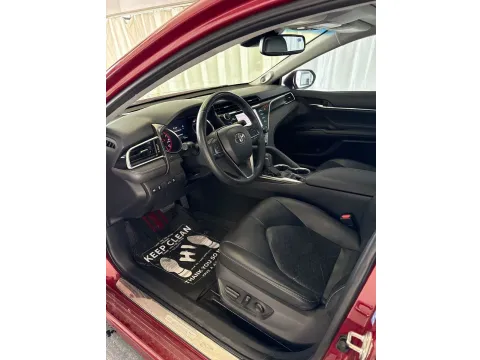 More photos of 2018 Toyota Camry XSE V6 at Oakley Auto World, MO