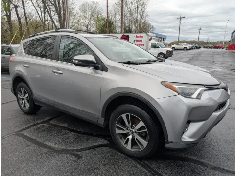 More photos of 2017 Toyota RAV4 XLE at Oakley Auto World, MO