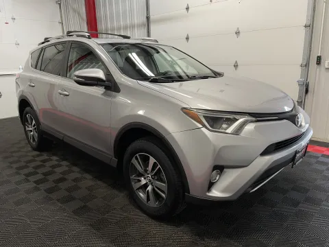 More photos of 2017 Toyota RAV4 XLE at Oakley Auto World, MO
