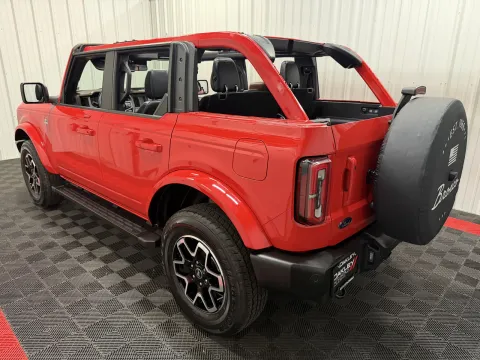 Photos of 2023 Ford Bronco Outer Banks for sale in Branson West, MO at Oakley Auto World