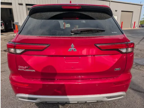 Another view of 2022 Mitsubishi Outlander SEL for sale in Branson West, MO at Oakley Auto World