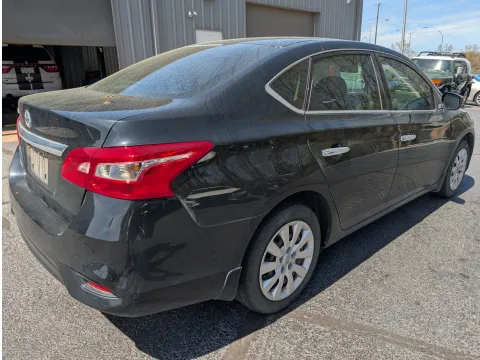 More photos of 2019 Nissan Sentra S at Oakley Auto World, MO