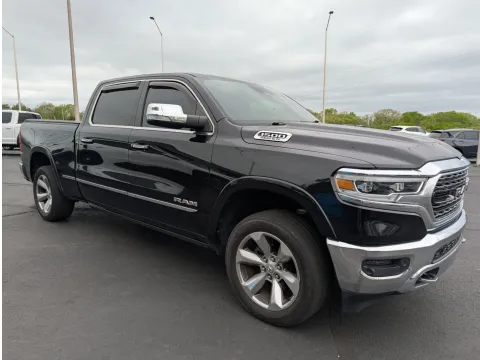 More photos of 2019 Ram 1500 Limited at Oakley Auto World, MO
