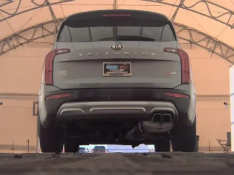 More photos of 2021 Kia Telluride S at Oakley Auto World, MO