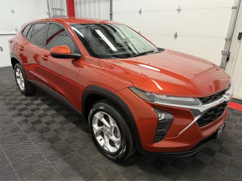 More photos of 2024 Chevrolet Trax LS at Oakley Auto World, MO