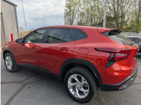 Photos of 2024 Chevrolet Trax LS for sale in Branson West, MO at Oakley Auto World