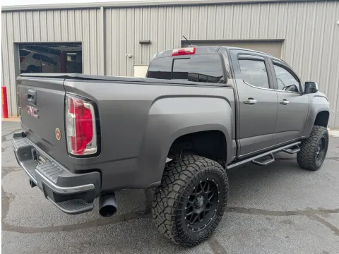More photos of 2016 GMC Canyon SLT at Oakley Auto World, MO