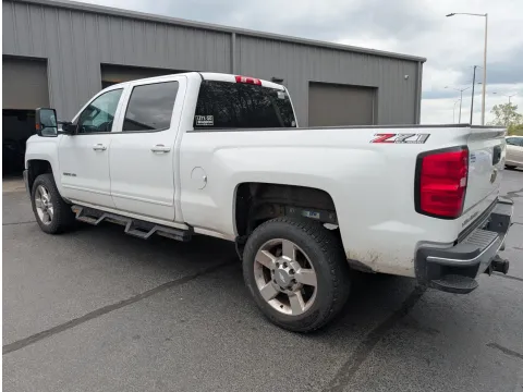 Photos of 2018 Chevrolet Silverado 2500HD LT for sale in Branson West, MO at Oakley Auto World