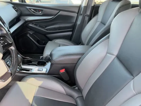 More photos of 2022 Subaru Ascent Onyx Edition at Oakley Auto World, MO
