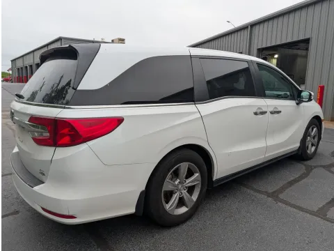 More photos of 2020 Honda Odyssey EX-L at Oakley Auto World, MO
