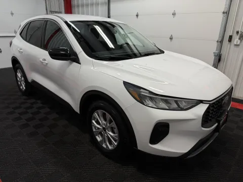 More photos of 2023 Ford Escape Hybrid Active at Oakley Auto World, MO