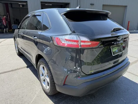 Photos of 2022 Ford Edge SE for sale in Branson West, MO at Oakley Auto World