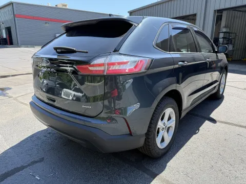 More photos of 2022 Ford Edge SE at Oakley Auto World, MO