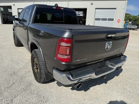 More photos of 2020 Ram 1500 Limited at Oakley Auto World, MO