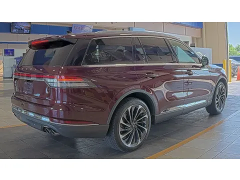 Another view of 2021 Lincoln Aviator Reserve for sale in Branson West, MO at Oakley Auto World