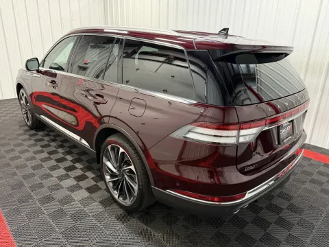 Photos of 2021 Lincoln Aviator Reserve for sale in Branson West, MO at Oakley Auto World