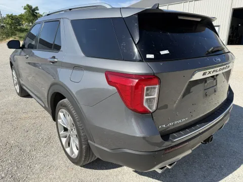 Photos of 2023 Ford Explorer Platinum for sale in Branson West, MO at Oakley Auto World