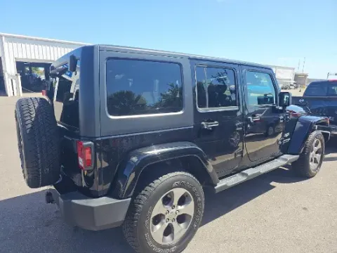 More photos of 2018 Jeep Wrangler JK Unlimited Sahara at Oakley Auto World, MO