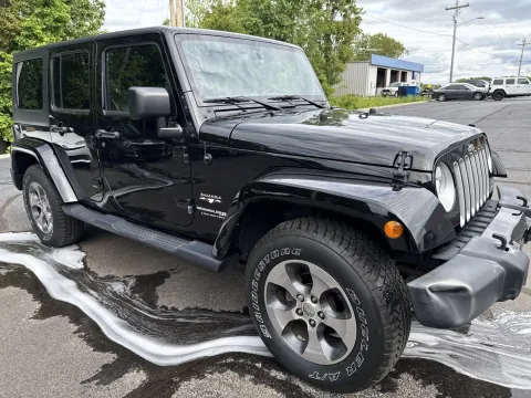 More photos of 2018 Jeep Wrangler JK Unlimited Sahara at Oakley Auto World, MO