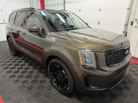 More photos of 2021 Kia Telluride EX at Oakley Auto World, MO