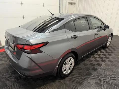 More photos of 2022 Nissan Versa 1.6 S at Oakley Auto World, MO
