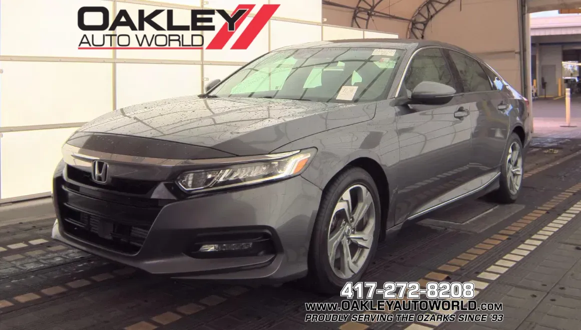 2018 Honda Accord 2.0T EX-L Auto's photo
