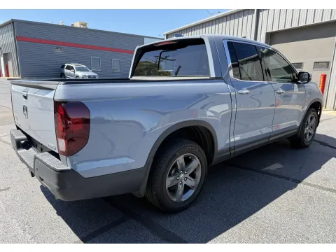 More photos of 2023 Honda Ridgeline RTL-E at Oakley Auto World, MO