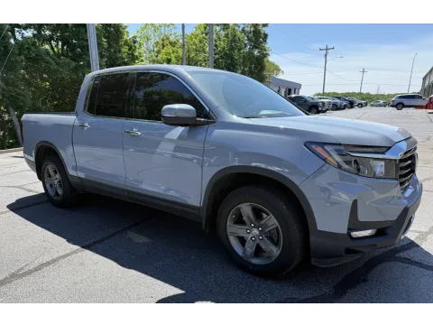 More photos of 2023 Honda Ridgeline RTL-E at Oakley Auto World, MO