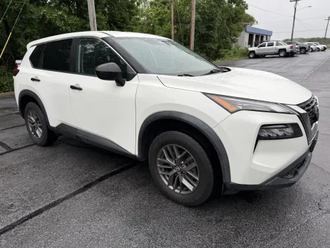 More photos of 2021 Nissan Rogue S at Oakley Auto World, MO