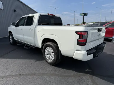 Photos of 2024 Nissan Frontier SV for sale in Branson West, MO at Oakley Auto World