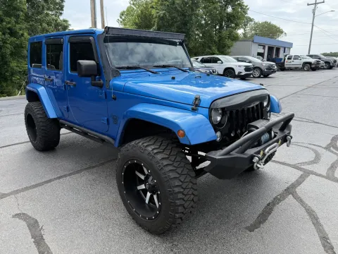More photos of 2015 Jeep Wrangler Unlimited Sahara at Oakley Auto World, MO