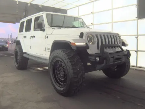 More photos of 2018 Jeep Wrangler Unlimited Sahara at Oakley Auto World, MO