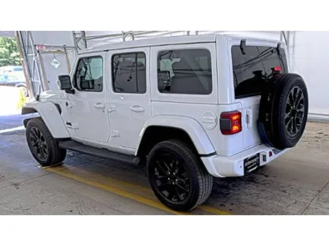 Photos of 2022 Jeep Wrangler for sale in Branson West, MO at Oakley Auto World
