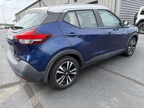 More photos of 2019 Nissan Kicks SV at Oakley Auto World, MO