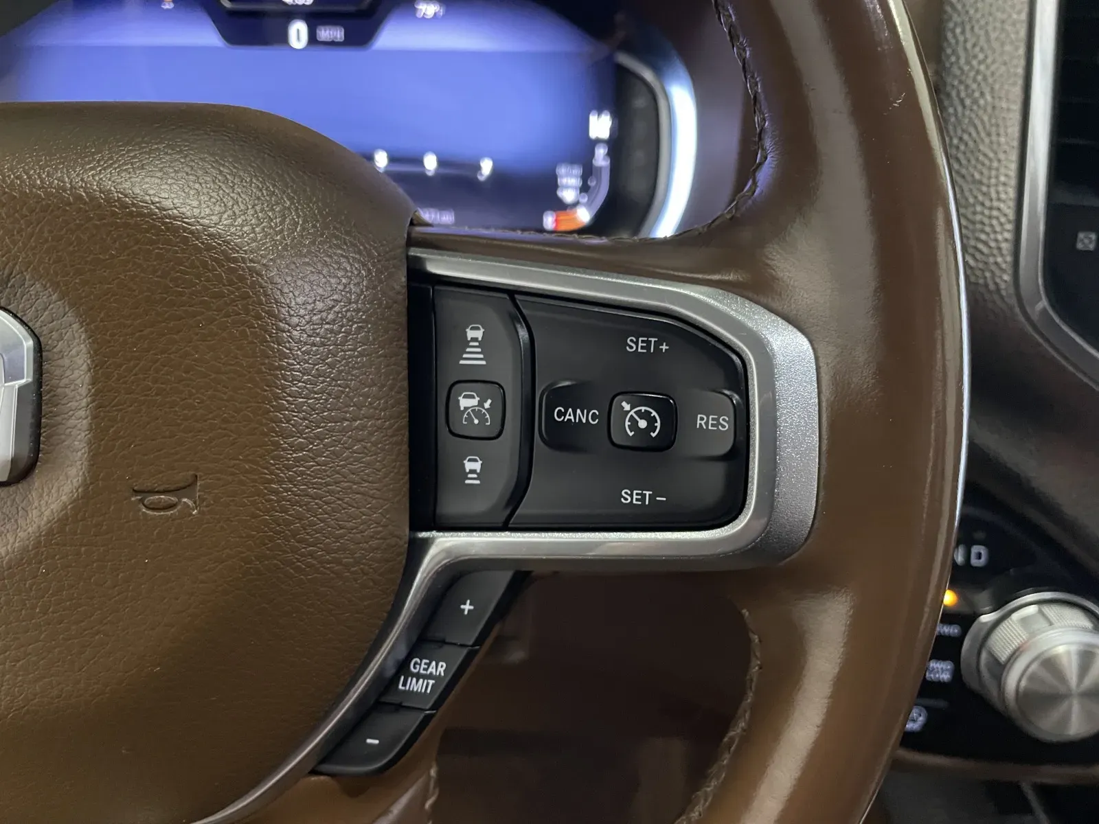 2023 RAM Ram 1500 Pickup Longhorn - Photo 25