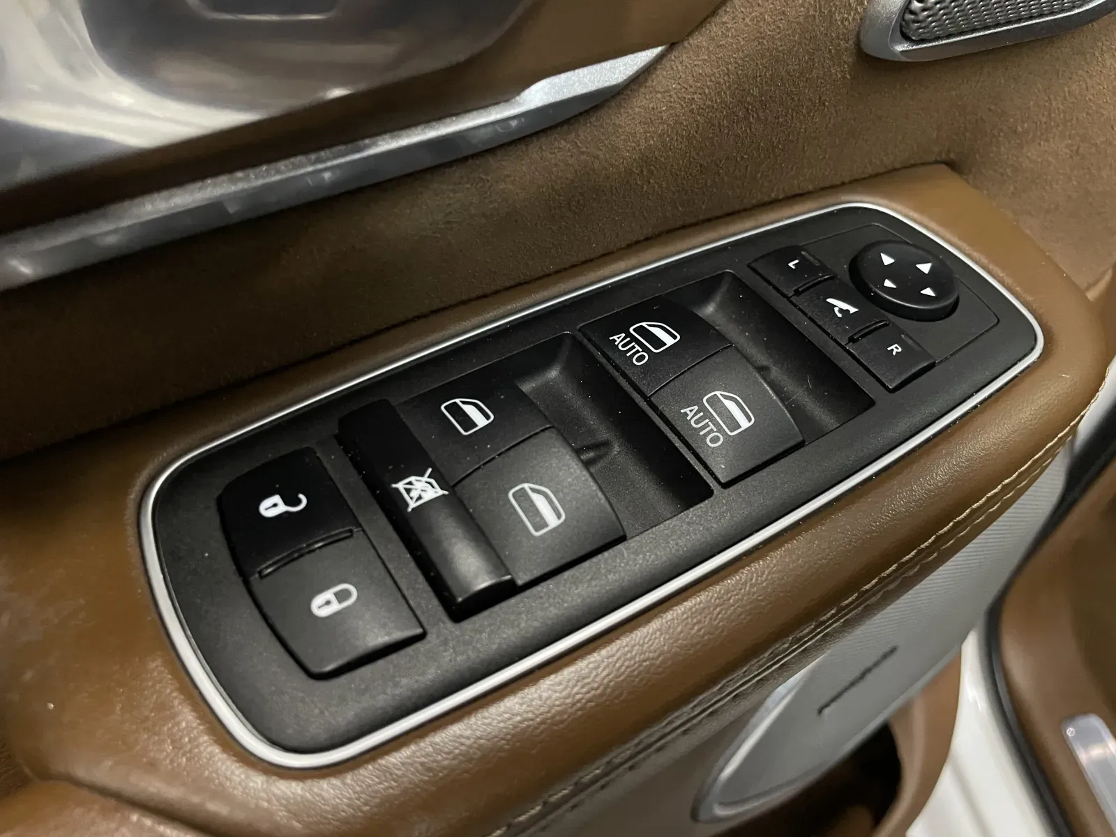 2023 RAM Ram 1500 Pickup Longhorn - Photo 31