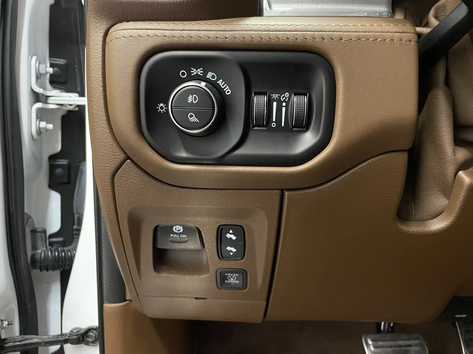 2023 RAM Ram 1500 Pickup Longhorn - Photo 29
