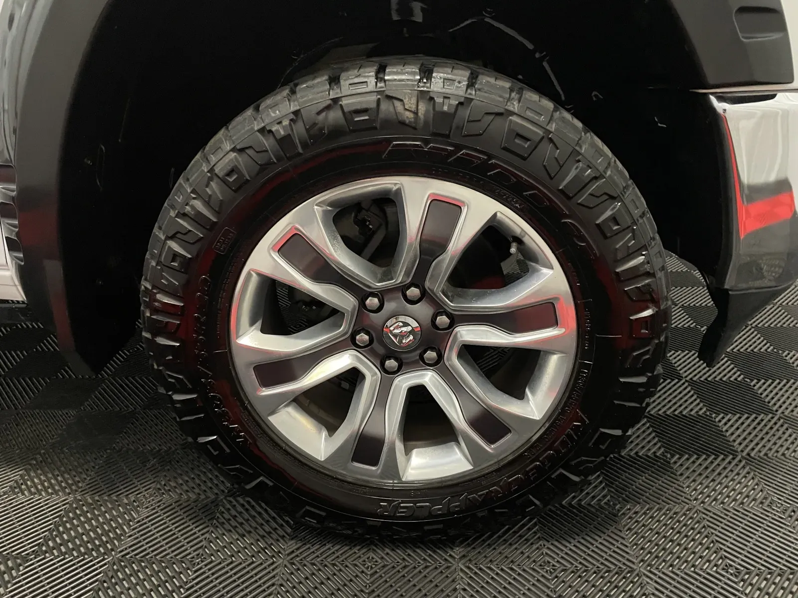 2023 RAM Ram 1500 Pickup Longhorn - Photo 22