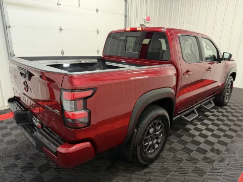 More photos of 2023 Nissan Frontier PRO-4X at Oakley Auto World, MO